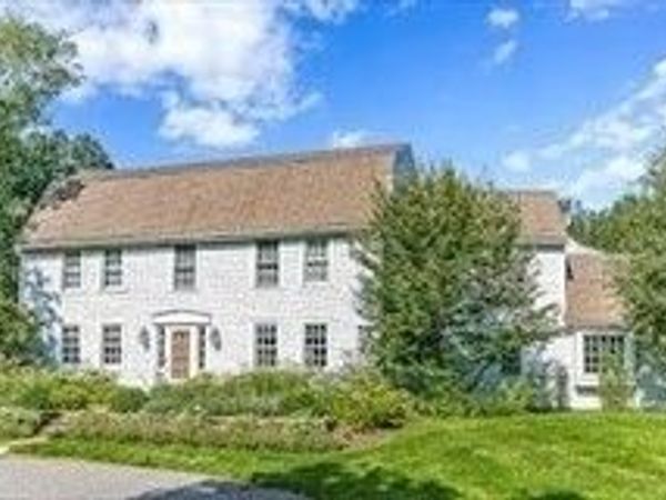 60 Washington St, Unit 60, Sherborn, MA 01770