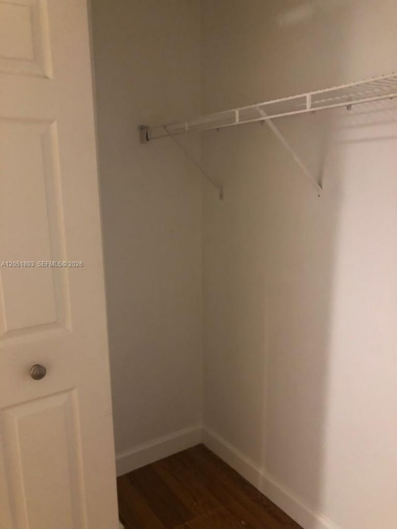 5810 W 18th Ln , Unit 208, Hialeah, FL 33012 Photo