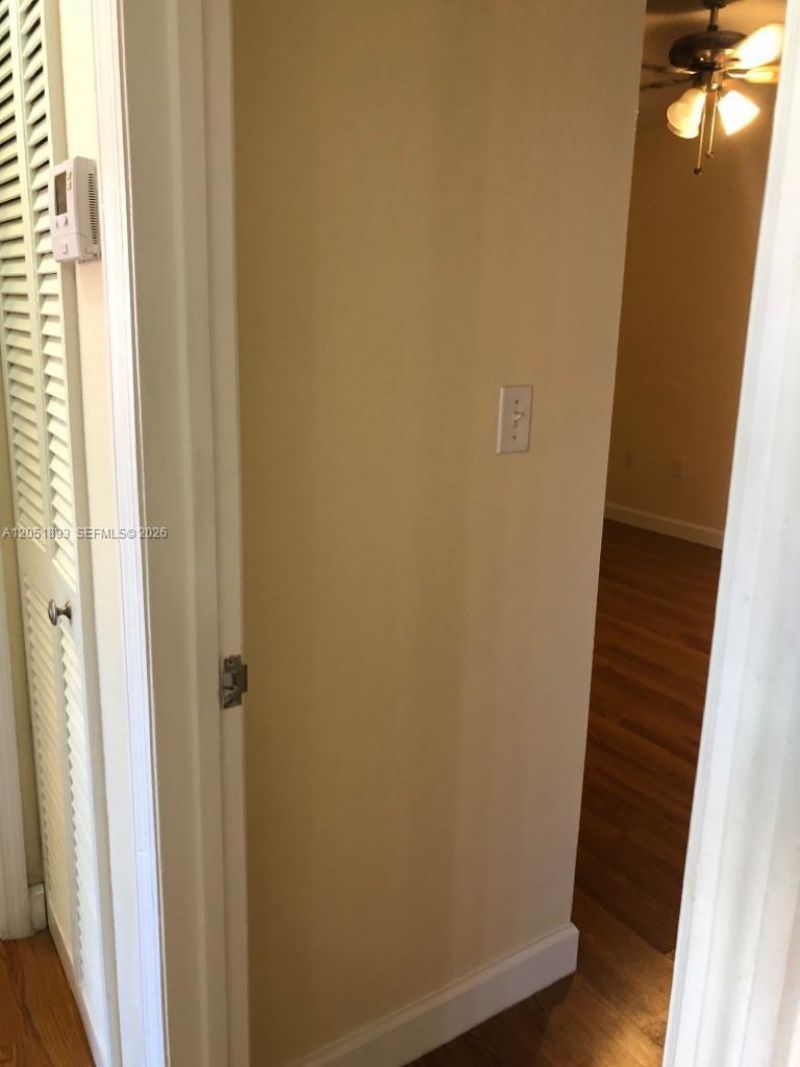 5810 W 18th Ln , Unit 208, Hialeah, FL 33012 Photo