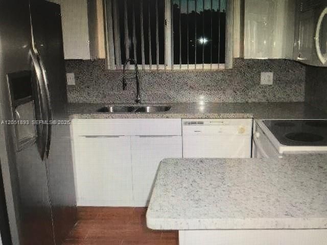 5810 W 18th Ln , Unit 208, Hialeah, FL 33012 Photo
