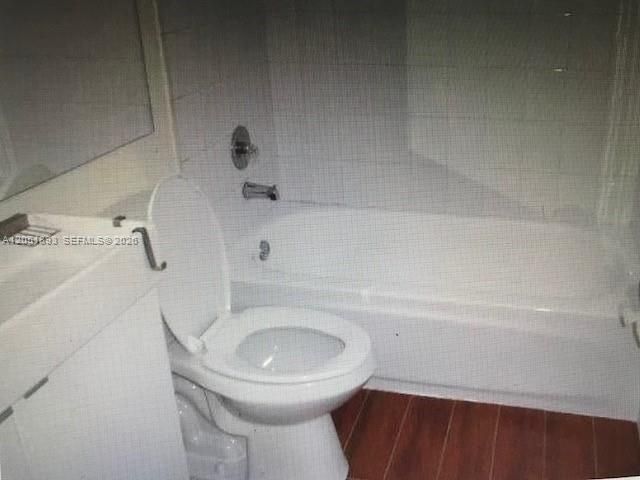 5810 W 18th Ln , Unit 208, Hialeah, FL 33012 Photo