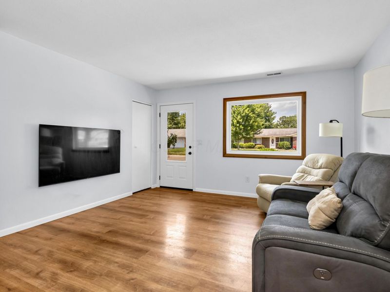333 Brisbane Avenue, Westerville, OH 43081 Photo 6