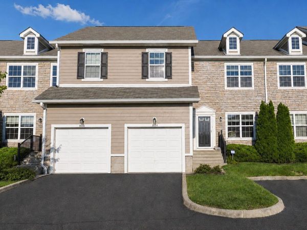 8034 Ravine Run Lane, Columbus, OH 43235