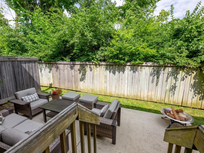 8034 Ravine Run Lane, Columbus, OH 43235 Photo 13
