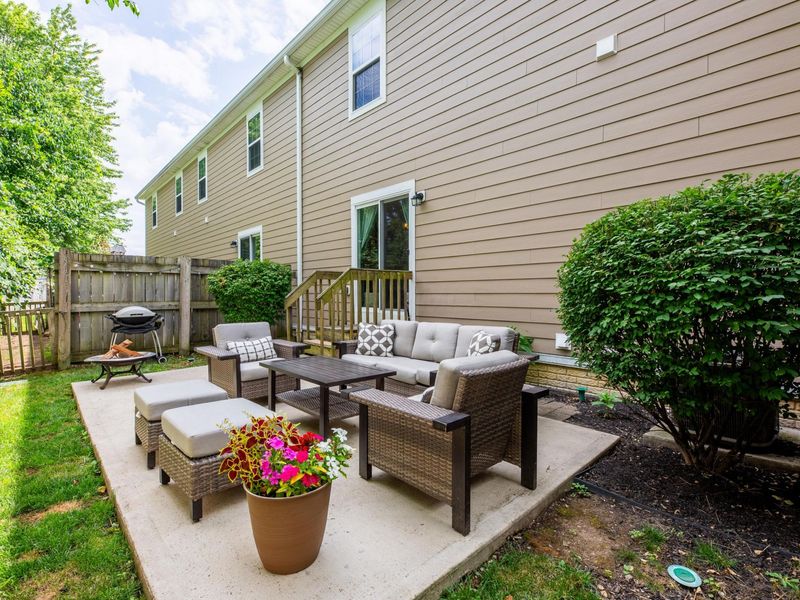 8034 Ravine Run Lane, Columbus, OH 43235 Photo 15