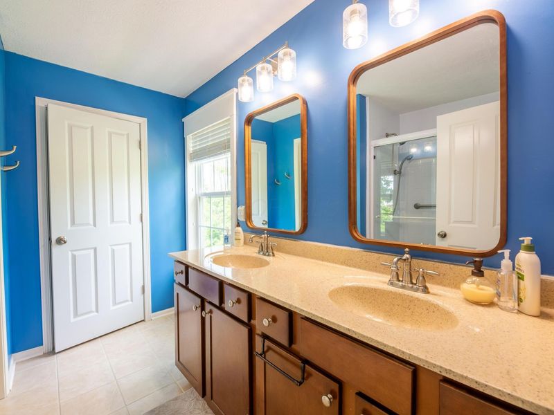 8034 Ravine Run Lane, Columbus, OH 43235 Photo 32