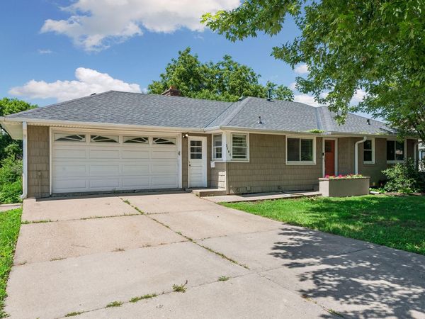 3104 Silver Lake Road NE, Saint Anthony, MN 55418