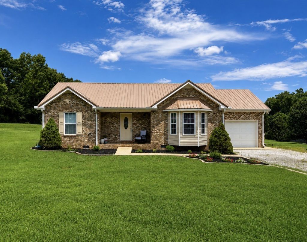 1013 S Tidwell Rd , Bon Aqua, TN 37025 Main Photo