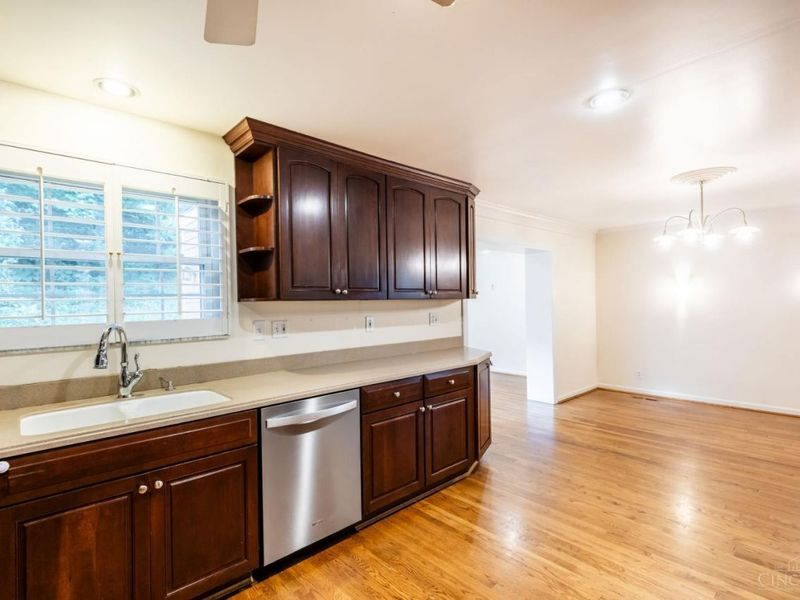 850 Van Dyke Avenue, Unit 2, Cincinnati, OH 45226 Photo 14