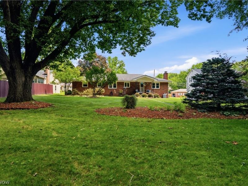 6570 Applewood Boulevard, Boardman, OH 44512 Photo 4
