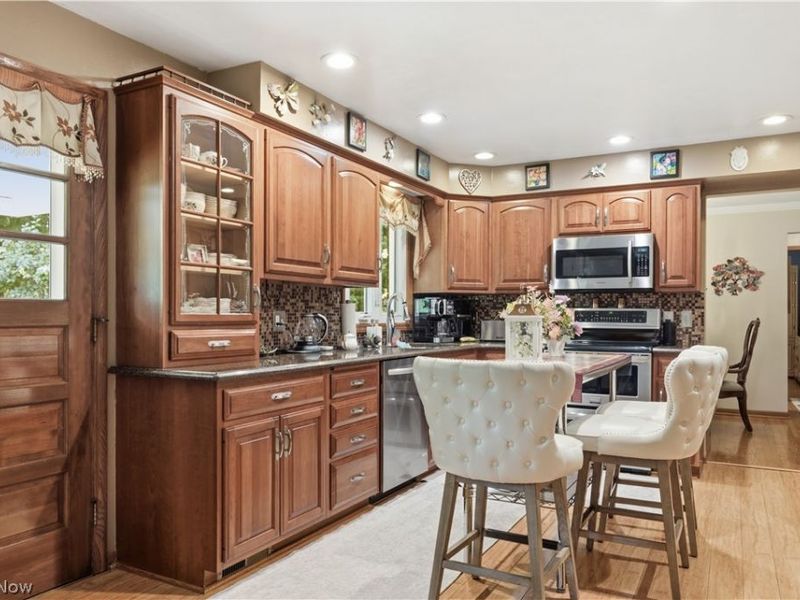 6570 Applewood Boulevard, Boardman, OH 44512 Photo 7