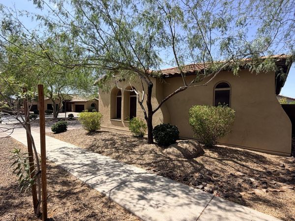 1518 E HAZEL Drive, Phoenix, AZ 85042