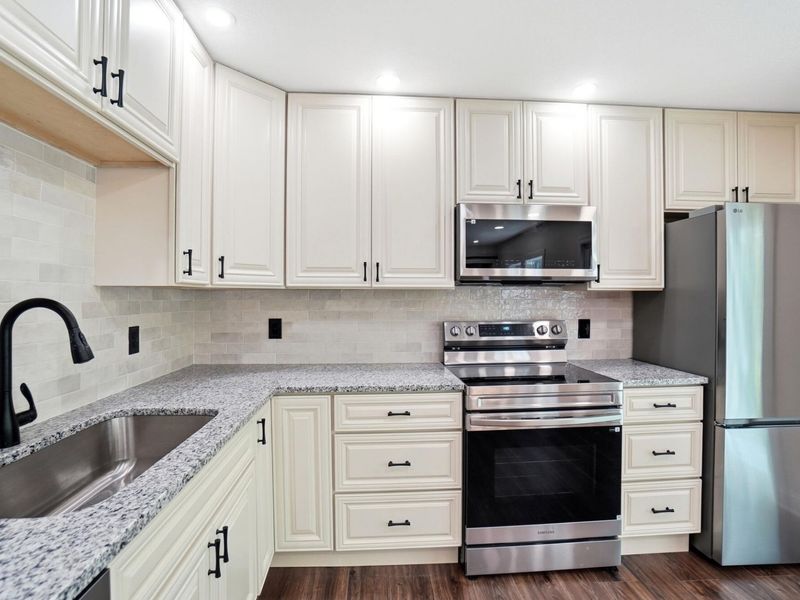 8385 NE Plain City Georgesville Road NE, Unit R, Plain City, OH 43064 Photo 11