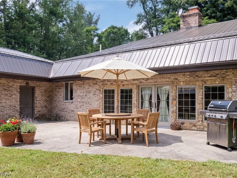 7434 Fenton Road NW, North Bloomfield, OH 44450 Photo 21