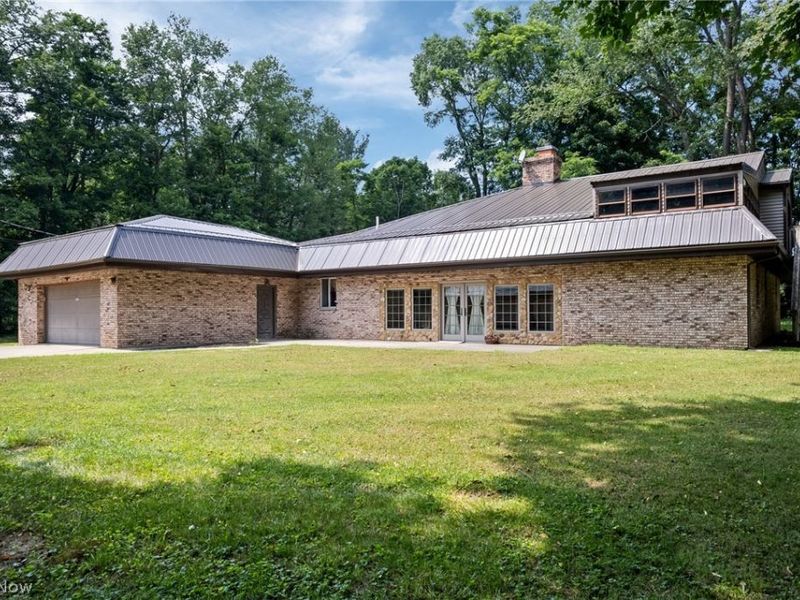 7434 Fenton Road NW, North Bloomfield, OH 44450 Photo 22