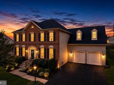 21054 HOODED CROW DRIVE, LEESBURG, VA 20175