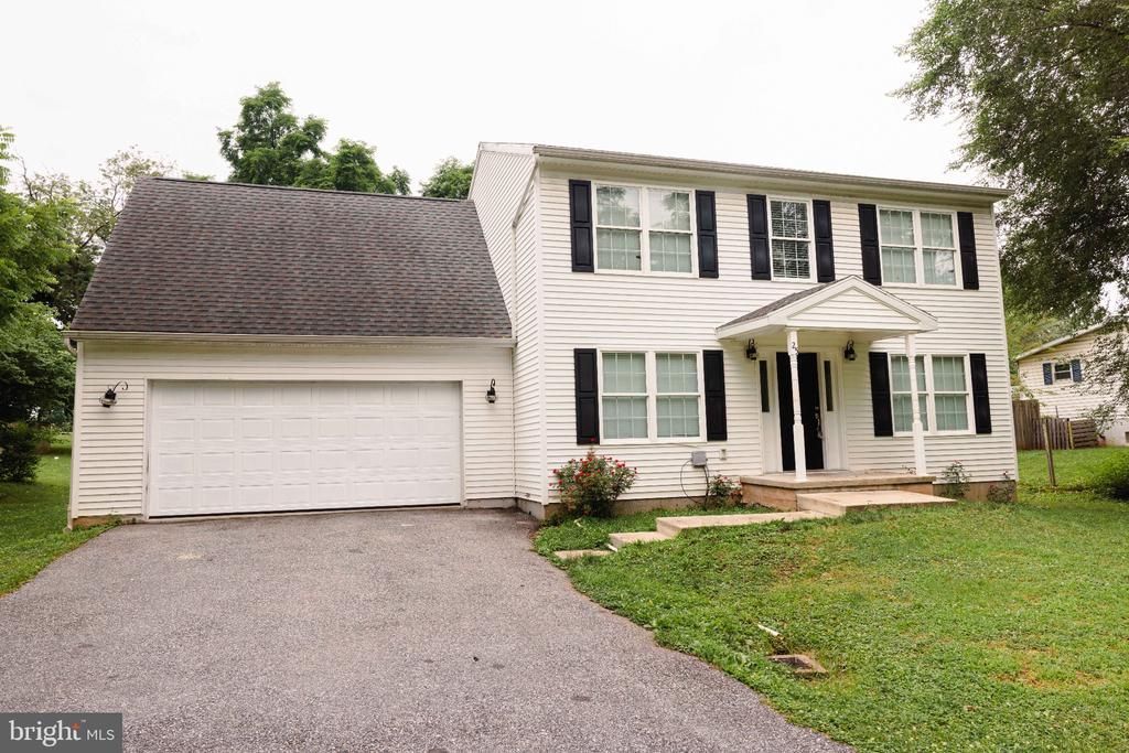 25 KILLINGER ROAD , ETTERS, PA 17319