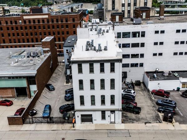 813 Broadway Street, Unit 101, Cincinnati, OH 45202
