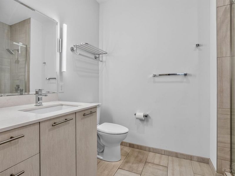 813 Broadway Street, Unit 101, Cincinnati, OH 45202 Photo 11