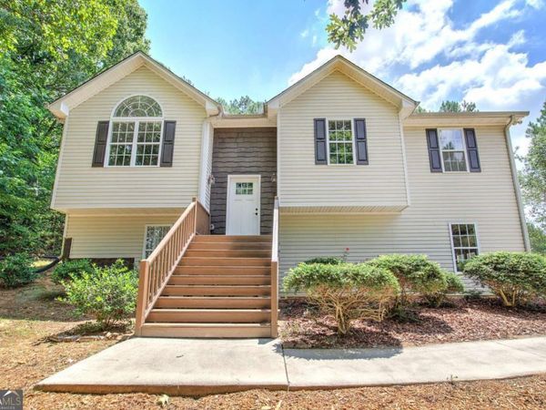 290 Whispering Waters Drive, Jasper, GA 30143