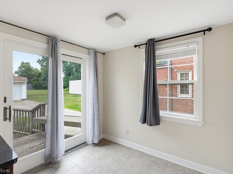 2345 Charney Road, University Heights, OH 44118 Photo 24