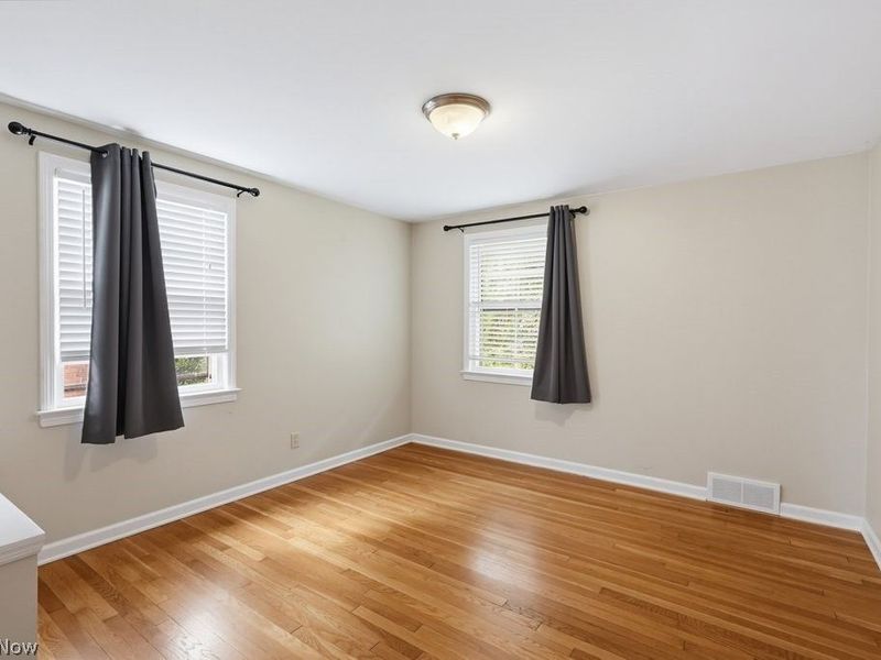 2345 Charney Road, University Heights, OH 44118 Photo 34