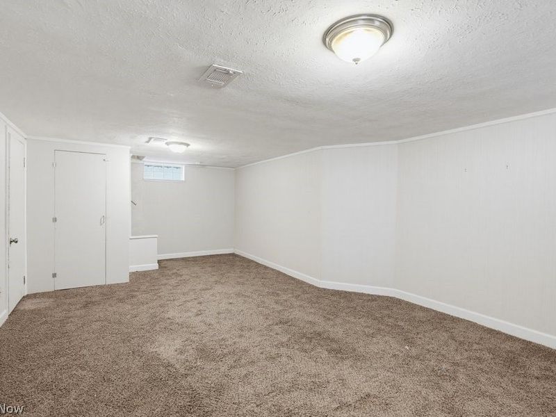 2345 Charney Road, University Heights, OH 44118 Photo 39