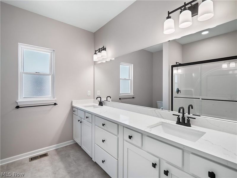 14633 Baywood Lane, Strongsville, OH 44136 Photo 12