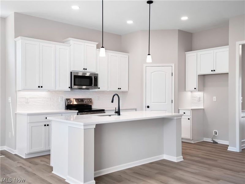 14633 Baywood Lane, Strongsville, OH 44136 Photo 8
