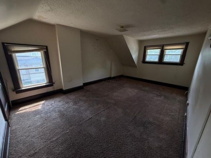 1196 Forest Street, Columbus, OH 43206 Photo 9