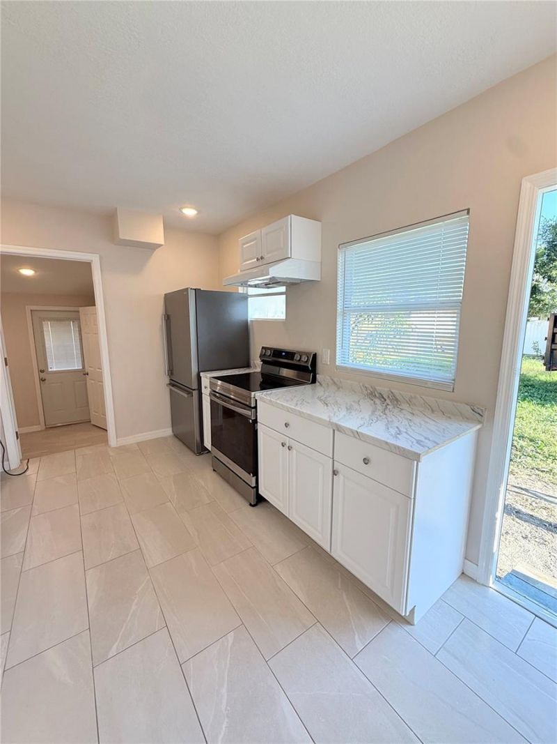 1015 23rd Avenue W, Bradenton, FL 34205 Photo