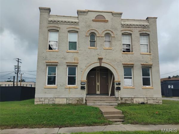 2013 Grand Avenue, Granite City, IL 62040