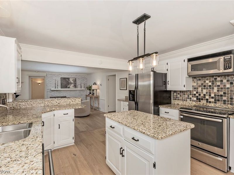 3189 Lander Road, Pepper Pike, OH 44124 Photo 18