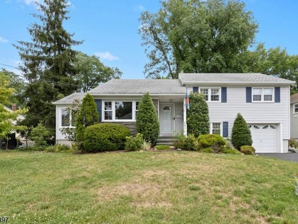 1 Aberdeen Ct, Cranford, NJ 07016