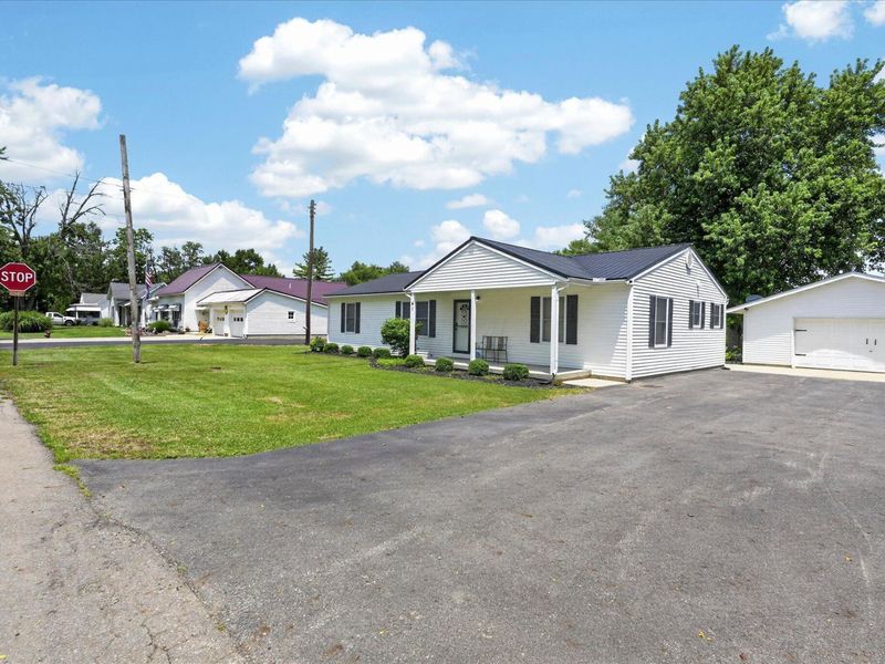 41 Lincoln Street, Bloomingburg, OH 43106 Photo 2