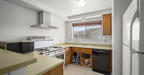881 Amador Circle, Carson City, NV 89705 Photo