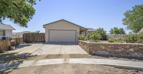 881 Amador Circle, Carson City, NV 89705 Photo