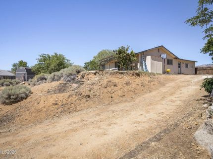 881 Amador Circle, Carson City, NV 89705 Photo