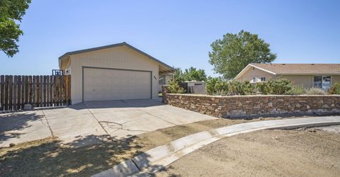881 Amador Circle, Carson City, NV 89705 Photo