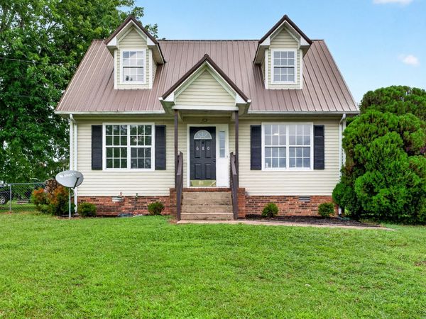 680 Artic Ave , Oak Grove, KY 42262