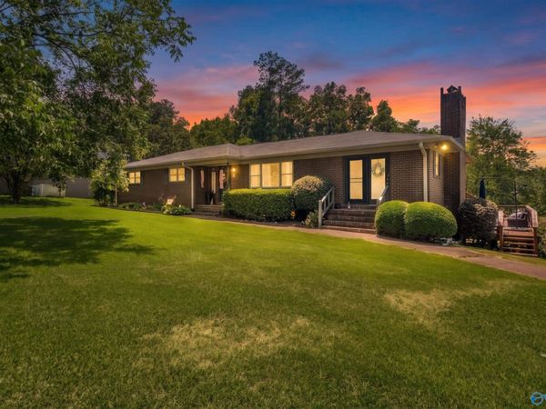 2742 Langdale Street, Hokes Bluff, AL 35903