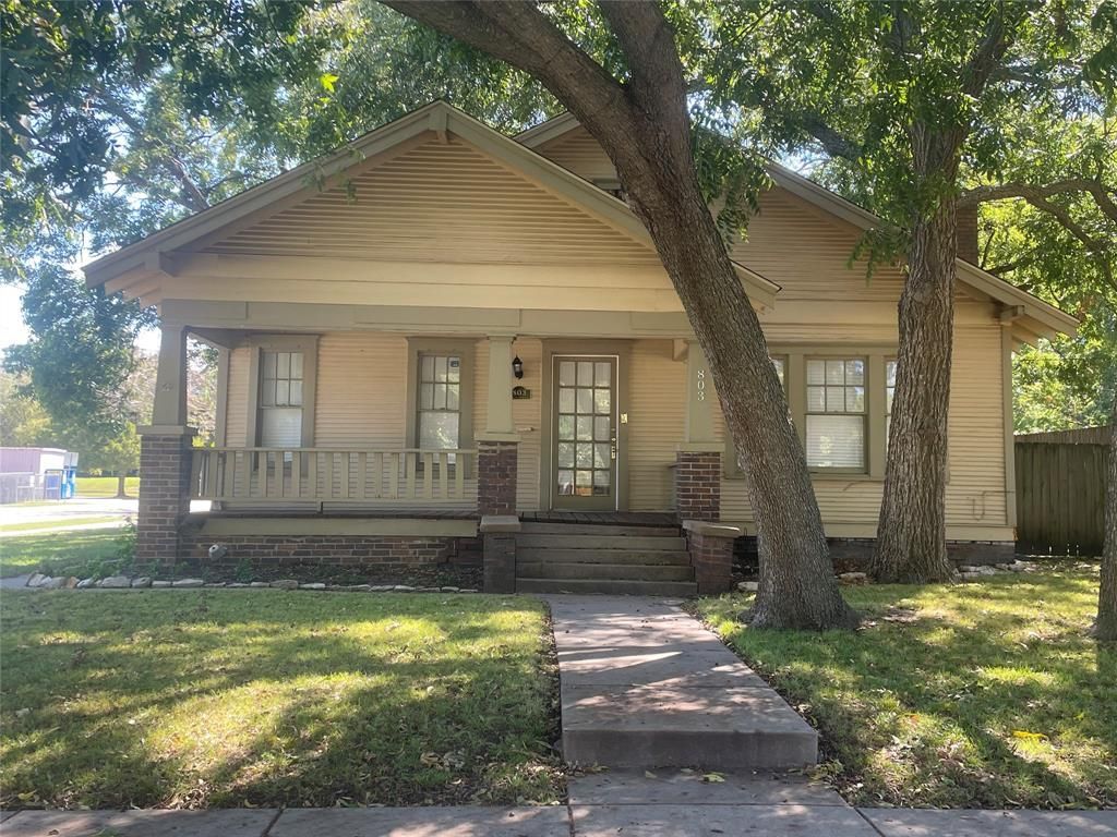 803 Egan Street, Denton, TX 76201 Main Photo