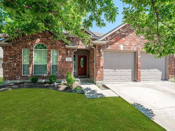 1215 Mallard Creek, Aubrey, TX 76227