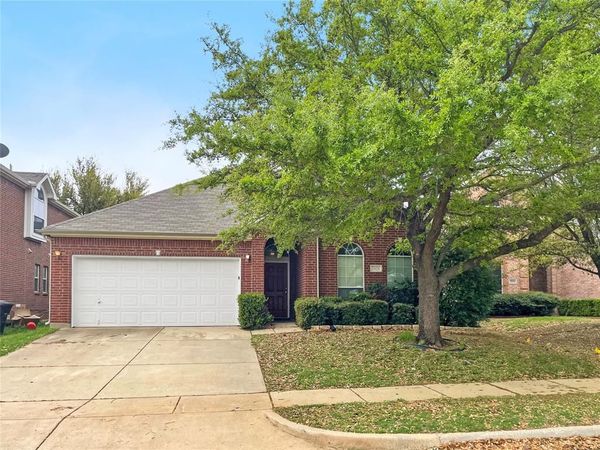 2820 Thorncreek Lane , Fort Worth, TX 76177