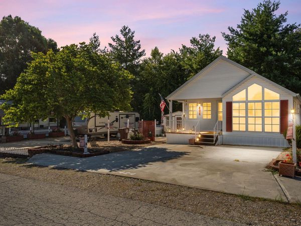 424 & 426 Monarch Drive , Branson, MO 65616