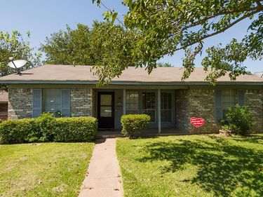 9661 Limestone Drive, Dallas, TX 75217