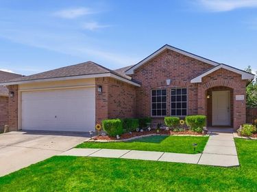 4524 Hounds Tail Lane, Fort Worth, TX 76244