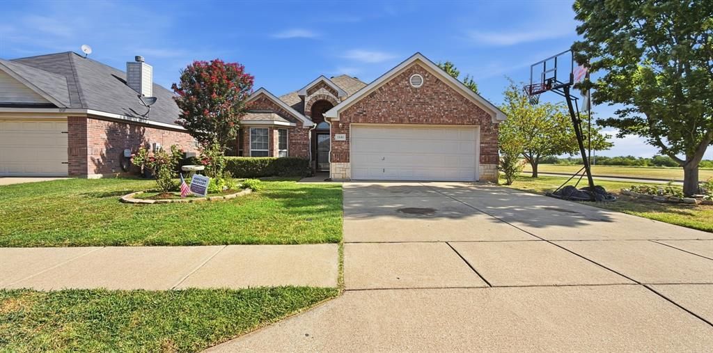 1141 Trinidad Drive, Fort Worth, TX 76140 Main Photo