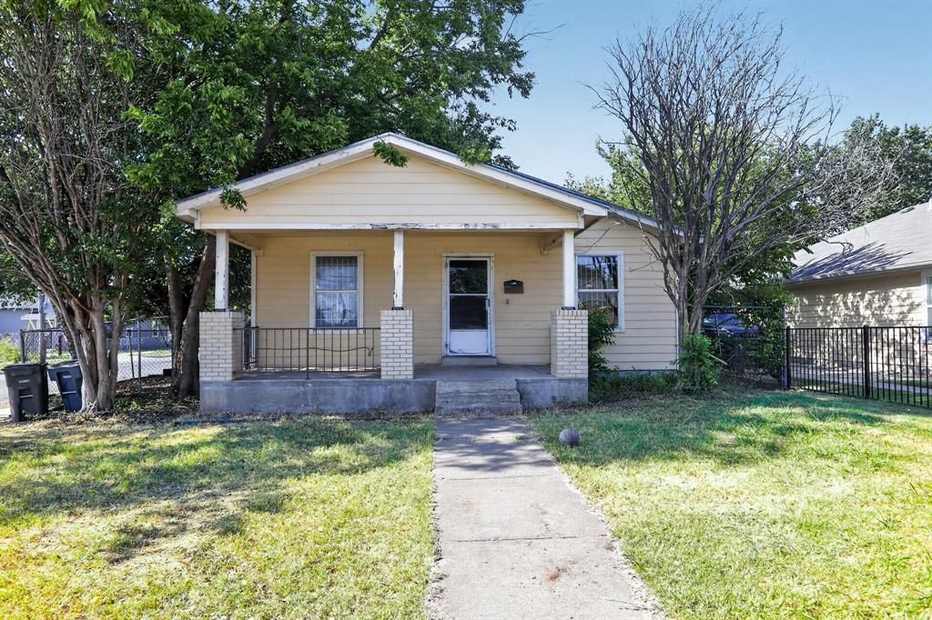 940 E Tucker Street, Fort Worth, TX 76104 Main Photo