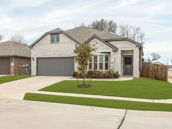 505 Lucas Lane, Lavon, TX 75166